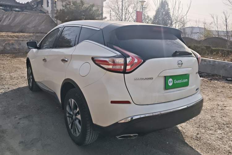 Used Nissan Murano 2019 2.5L XL Two-Wheel Drive Smart Connect Luxury Edition China VI Standard