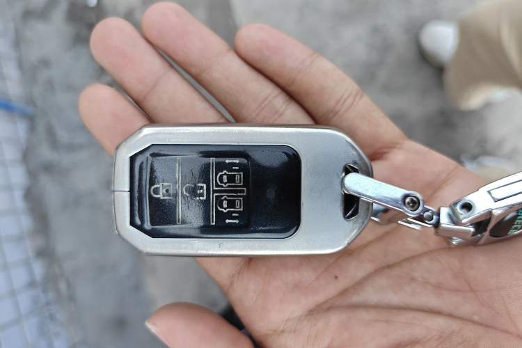 Used Honda Elysion 2016 2.4L Supreme Edition