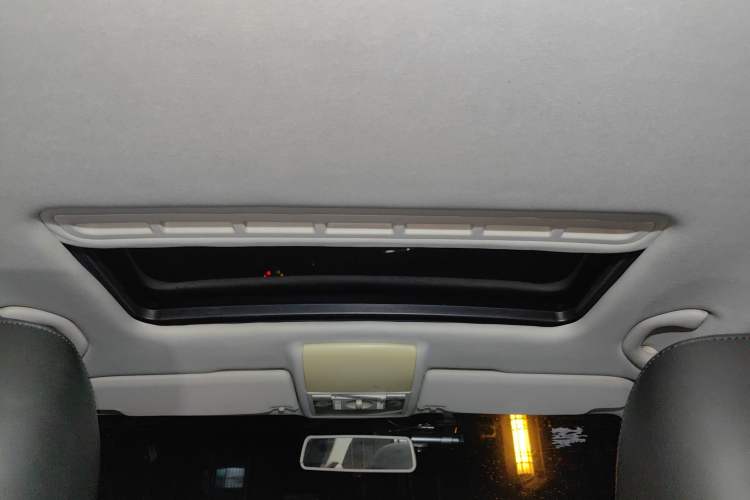 Used Volkswagen Lavida 2013 1.4TSI DSG Comfort Edition
