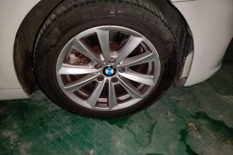 Used BMW 5 Series 2014 520Li Elegant Model