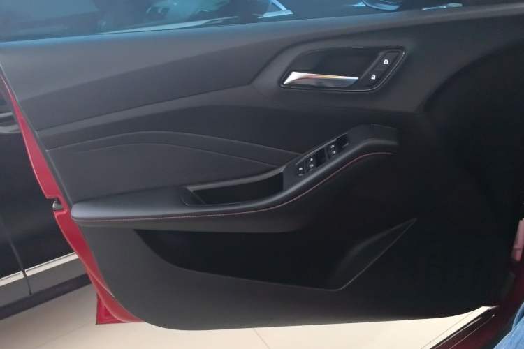 Used MG 5 2022 180 DVVT CVT Youth Luxury Edition