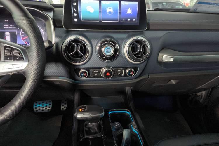 Used BAIC Off-Road BJ40 2023 2.0T Automatic Four-Wheel Drive Urban Hunter Edition Chivalrous Type