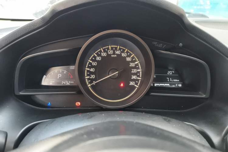 Used Mazda Mazda 3 Axela 2017 Sedan 1.5L Automatic Luxury Model Emission Standard China V