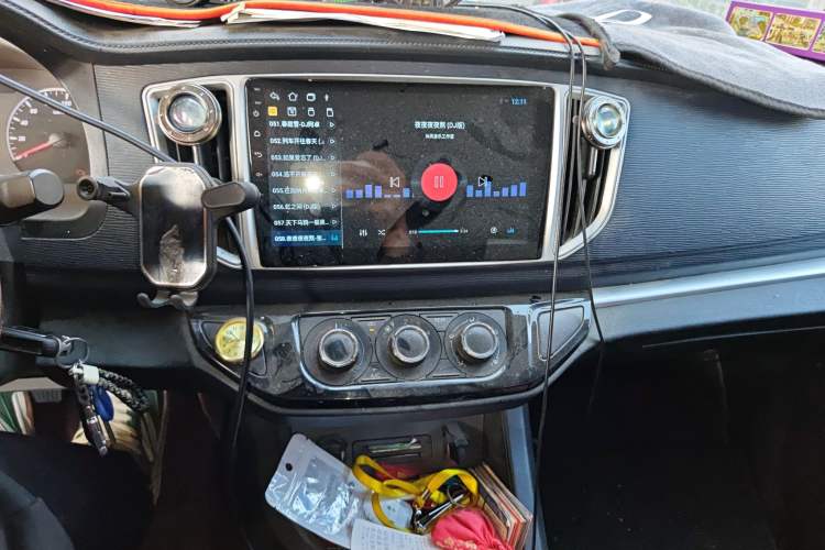 Used FORTHING Lingzhi 2022 M5L 1.6L Utility Model 7 Seats