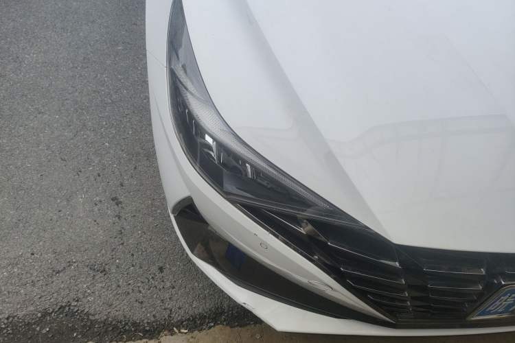 Used Hyundai Elantra 2022 1.5L CVT LUX Prestige Edition
