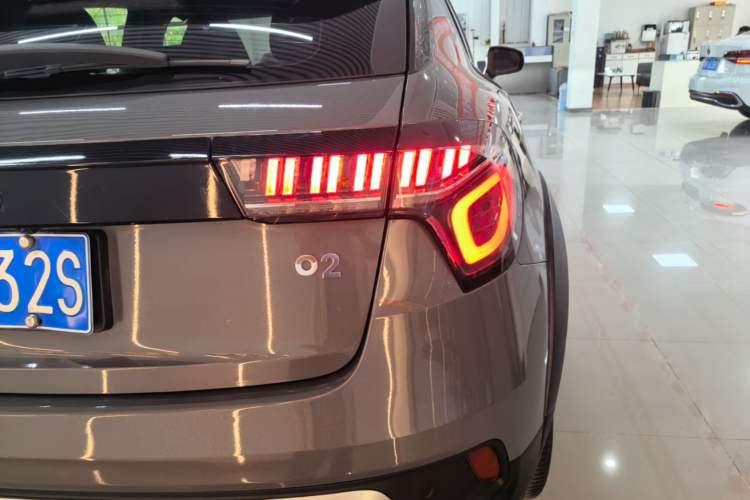 Used Lynk & Co 02 2018 1.5T DCT Two-Wheel Drive Sporty Version China V Standard
