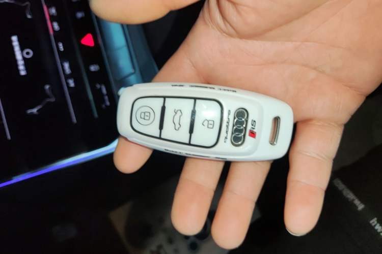 Used Audi A6L New Energy 2022 55 TFSI e quattro Vehicle Key