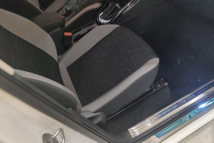 Used Jetta VS5 2022 280TSI Automatic Trendy Pro Version
