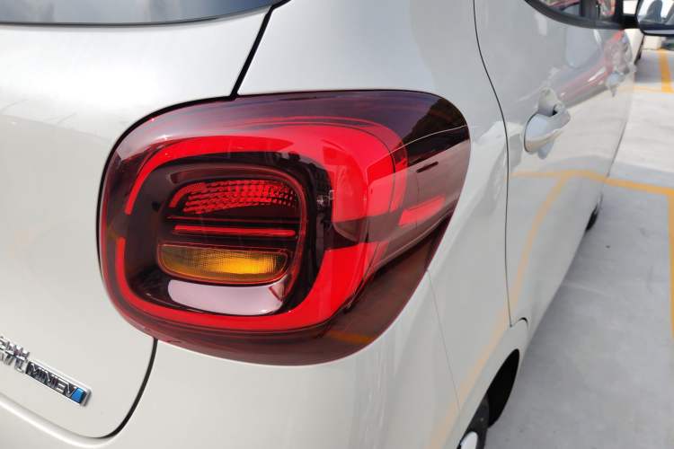 Used Wuling Hongguang MINIEV 2025 Four-Door Version Advanced Edition