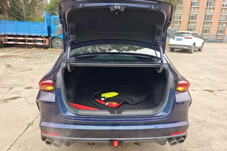 Used GAC Trumpchi EMPOW 2022 270T DCT J16 Galaxy Fighter Edition
