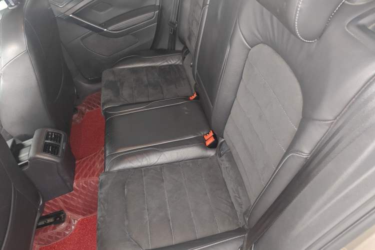 Used Volkswagen Golf 2018 230TSI Automatic Luxury Version