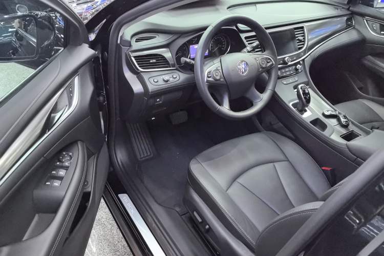 Used Buick LaCrosse 2022 652T Luxury Version