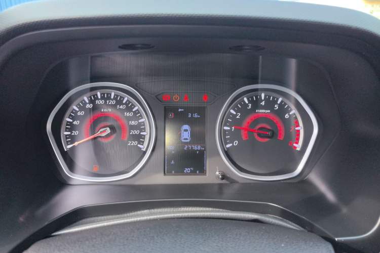 Used Soueast DX3 2018 1.5L Manual Luxury Model