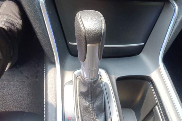 Used Honda Inspire 2022 260TURBO Elegant Edition Gear Lever