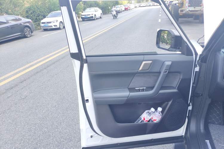 Used iCAR 03T 2024 501km Four-wheel Drive Long-Range Version
