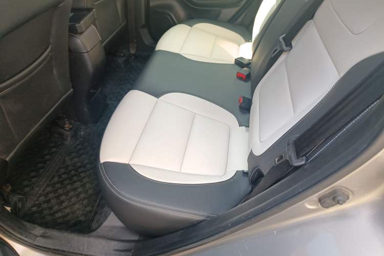 Used CHANGAN CS35 2017 1.6L Automatic Luxury Model
