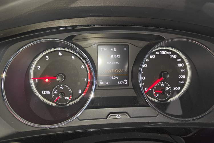 Used Volkswagen Tiguan L 2018 330TSI Automatic Two-Wheel Drive Luxury Edition
