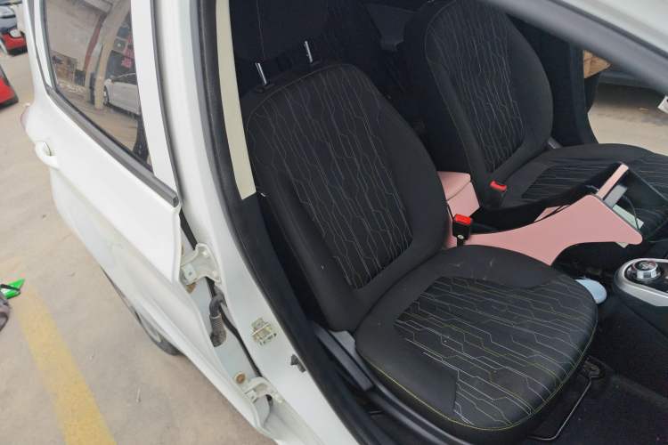 Used Oshan Benni E-Star 2021 National Edition Xin Yue Version Lithium Iron Phosphate (31.86 kWh)