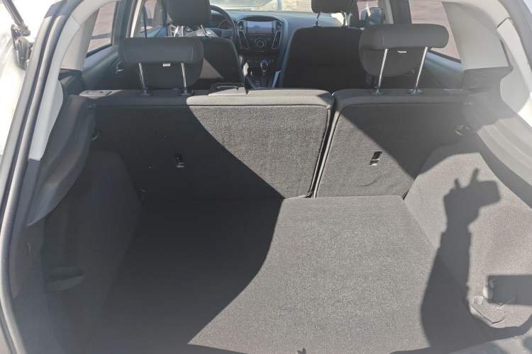 Used Ford Focus 2015 Hatchback 1.6L Automatic Comfort Model
