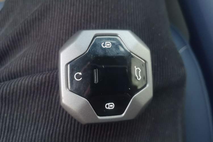 Used JETOUR Shanhai Traveler C-DM 2024 C-DM 129KM Linye Edition Vehicle Key