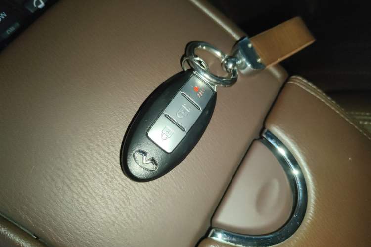 Used Infiniti QX50 2015 2.5L Enjoyment Edition Vehicle Key