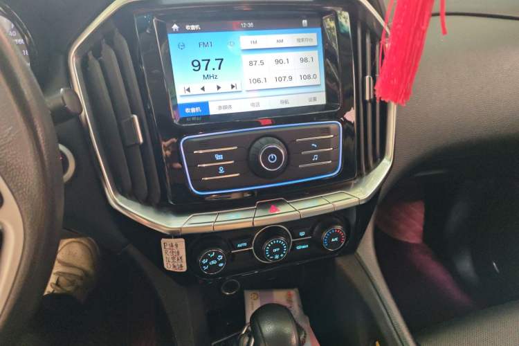 Used JMC Yusheng S350 2017 2.0T Automatic 2WD Diesel Luxury Edition 5 Seats