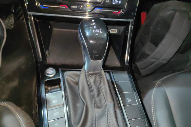 Used Volkswagen Passat New Energy 2022 Revised Version 430 PHEV Hybrid Elite Edition
