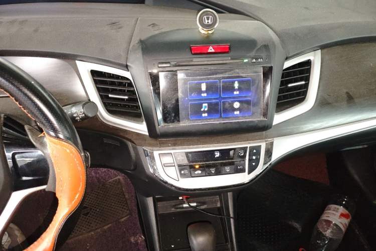 Used Honda Jade 2014 1.8L Automatic Comfort Elite Version 5 Seats