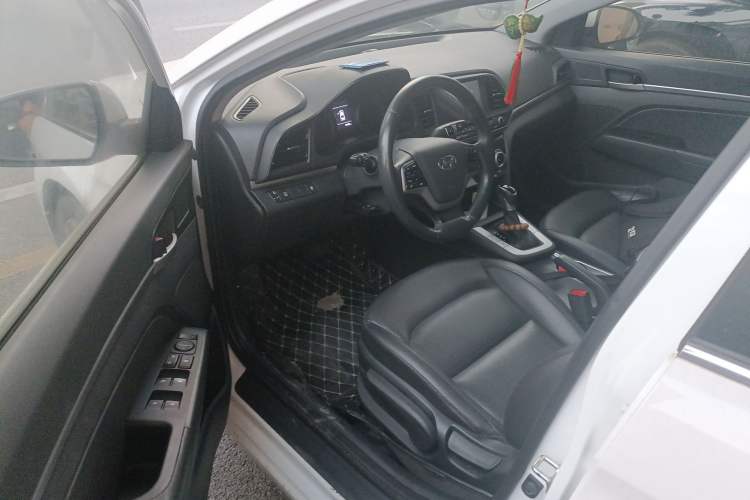 Used Hyundai Elantra (6th Generation / Lingdong) 2019 1.5L CVT ZhiXuan – Elite Version Driver Seat