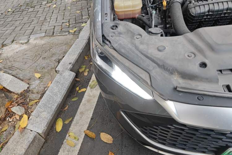 Used BYD Qin PLUS 2021 DM-i 55KM Flagship Model Right Front Headlight