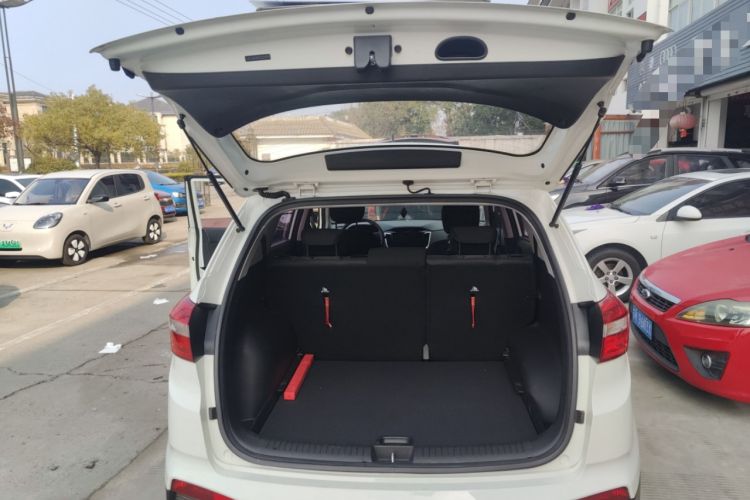 Used Hyundai ix25 2015 1.6L Manual Two-Wheel Drive Fashionable GS Model
