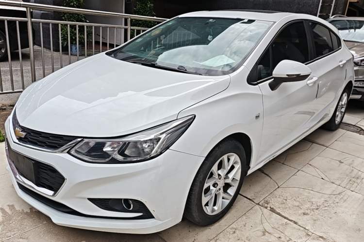 Used Chevrolet Cruze 2018 Hatchback 320 Automatic Xuanfeng Edition