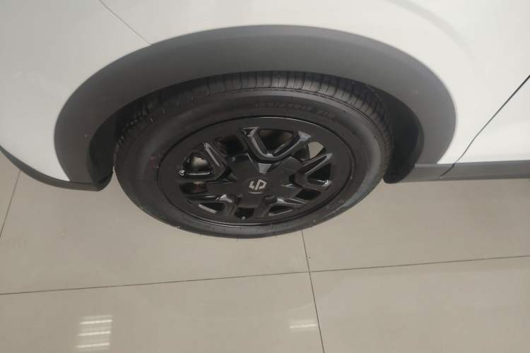 Used Leapmotor T03 2025 310 Comfort Edition Left Front Wheel Hub