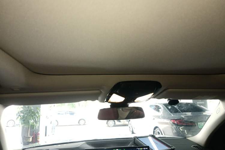 Used BMW i3 2025 eDrive 35 L
