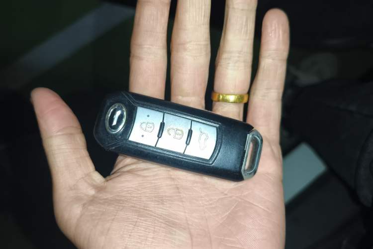 Used GAC Trumpchi GS4 2017 235T Automatic Two-Wheel Drive Luxury Smart Connectivity Version