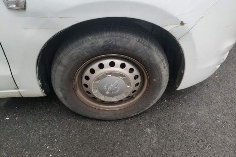 Used Chevrolet Sail 2013 Sedan 1.2L Manual Fashionable Happiness Edition