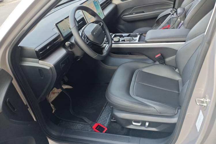 Used Wuling Xingguang 2024 Co-Creation Edition 510 Advanced Model
