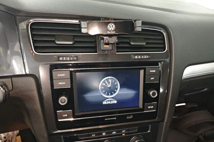 Used Volkswagen Golf 2018 230TSI Automatic Comfort Model
