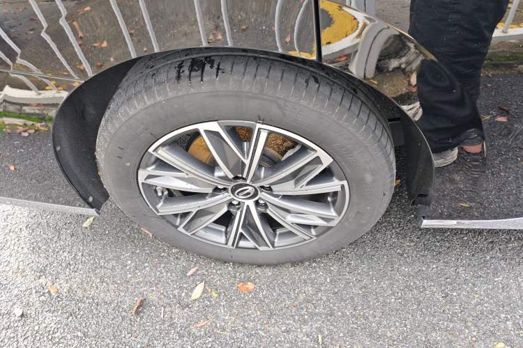 Used GAC Trumpchi M8 2024 Master Series 400T Prestige Edition Right Rear Wheel Hub