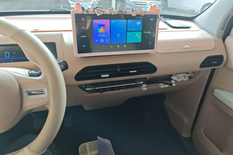 Used Geely Galaxy Panda 2024 Panda Mini 200km Longteng PRO Edition