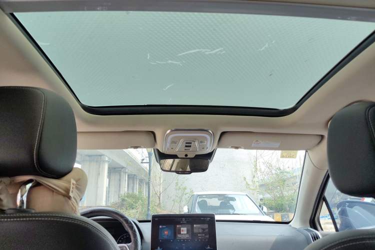 Used BYD Tang 2018 2.0T Automatic Smart Connect Prestige 7-Seater China V Standard
