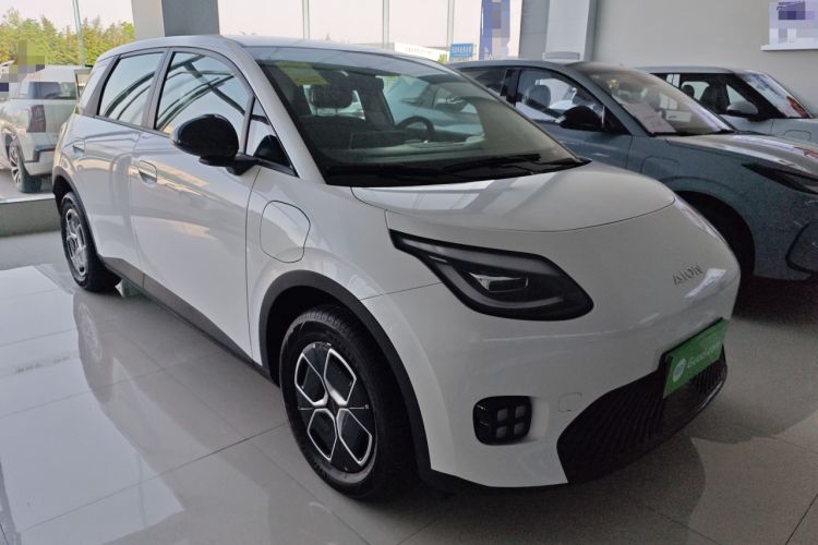 Used AION UT 2025 330 Starlight Edition
