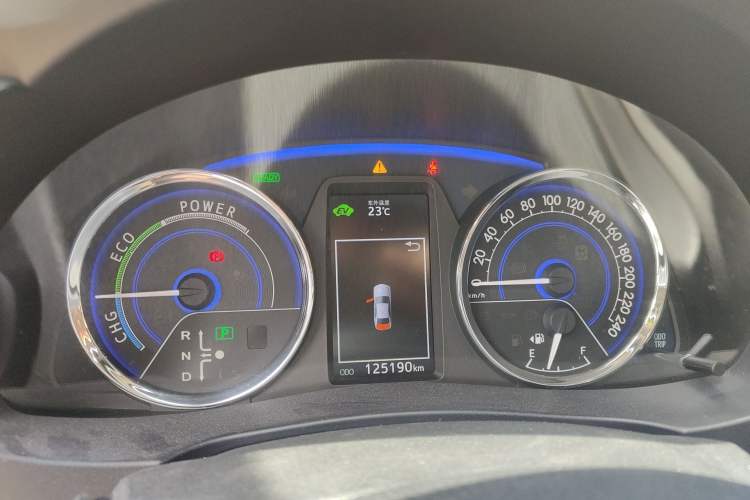 Used Toyota Corolla 2016 Dual-Engine 1.8L E-CVT Elite Edition
