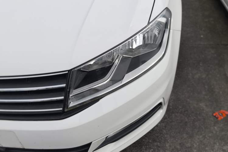 Used Volkswagen Santana 2016 1.6L Manual Comfort Edition Left Front Headlight