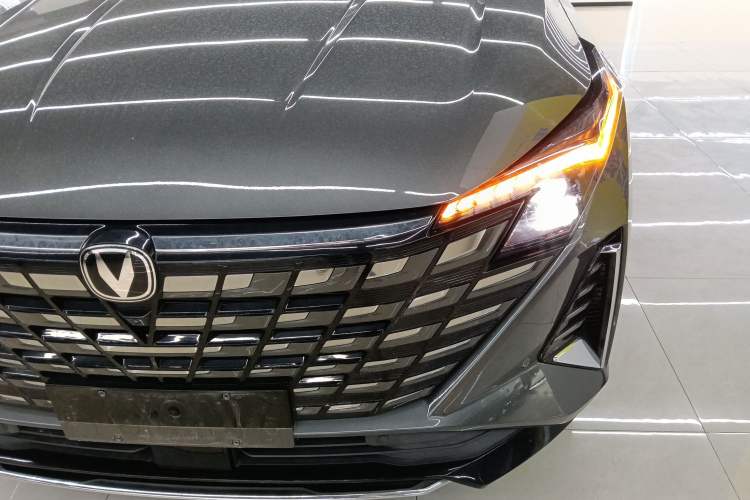 Used Changan UNI-Z 2025 1.5T Premium Edition
