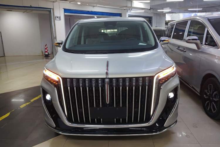 Used Hongqi HQ9 2023 2.0T Smart Connect Flagship Edition

