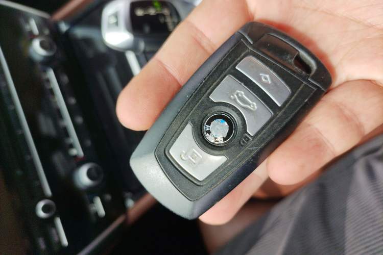 Used BMW 5 Series GT 2010 535i Leading Model Vehicle Key