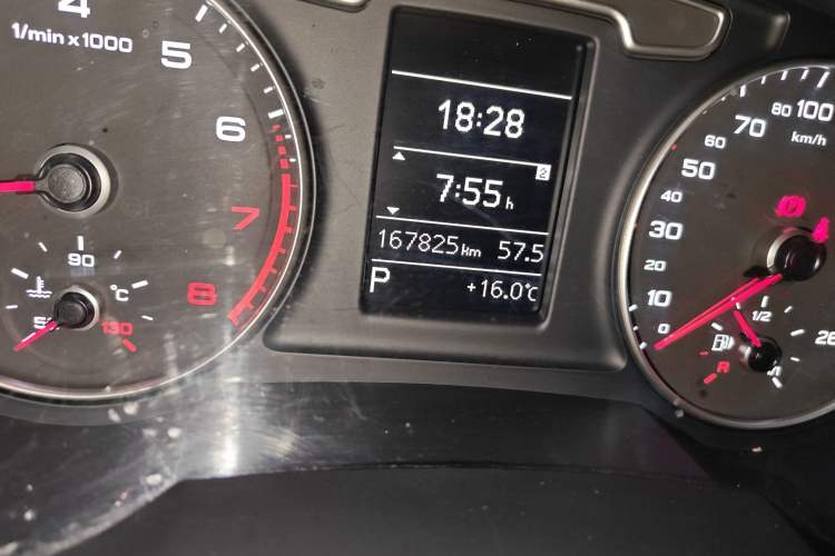 Used Audi Q3 2015 35 TFSI Comfort Model