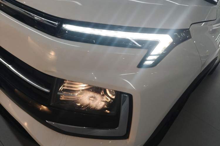 Used SOL X4 2021 1.5T CVT Mech Edition
