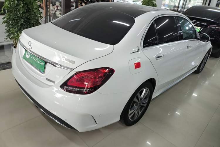 Used Mercedes-Benz C-Class 2021 C 200 L Fashion Edition Sport Version Rear Right 45 Deg